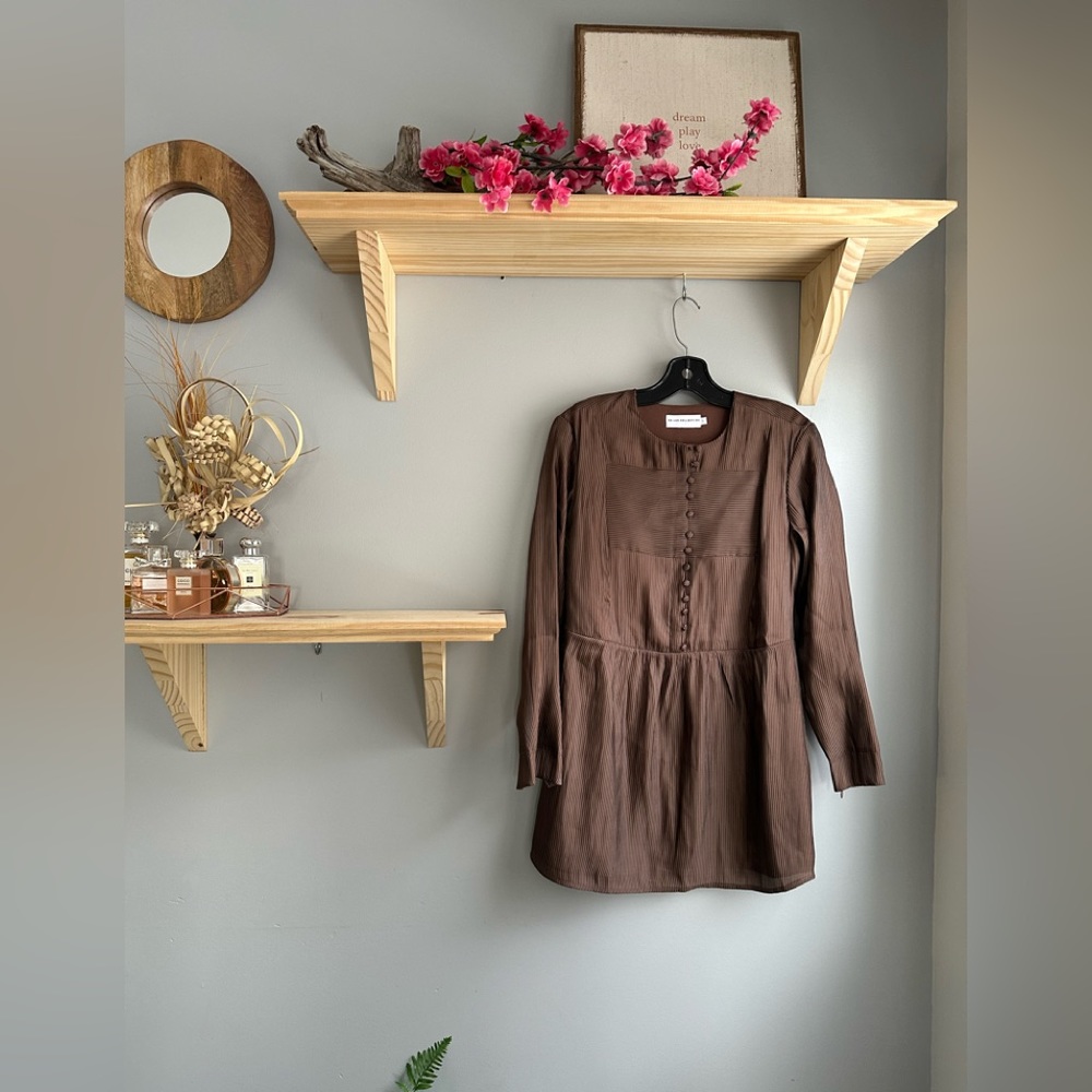 🍄 2/12$  Veiled Collection Brown Tunic large fits between M/L